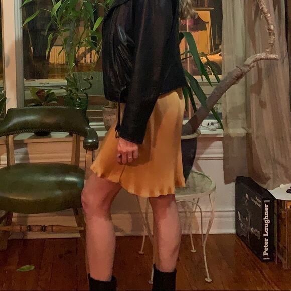 Aritzia Wilfred Diamanté Dress Size Smalll - Picture 4 of 10